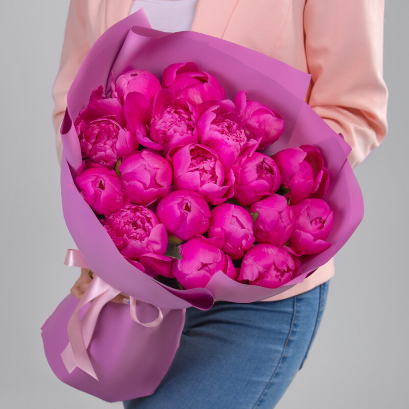 17 Малиновых Пионов
