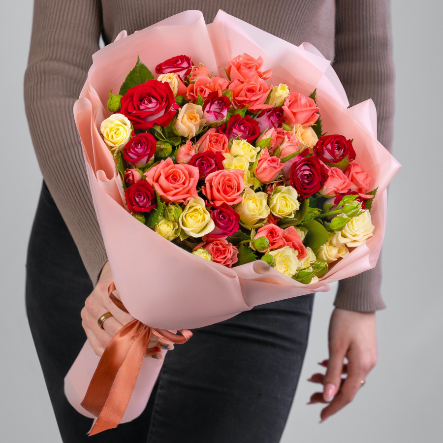 35 Кустовых Роз Микс (40 см.)